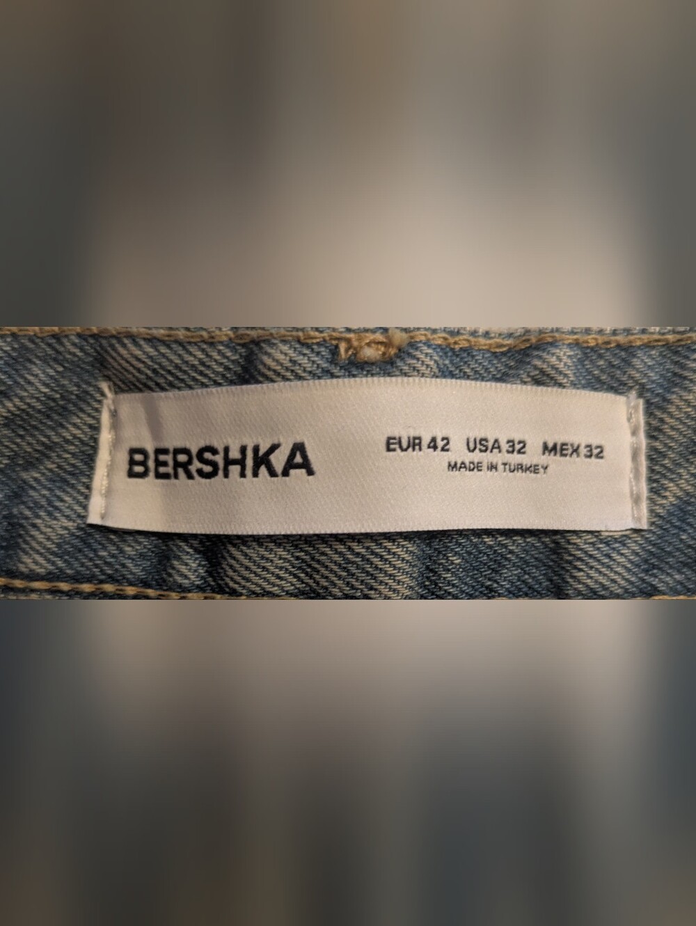 Bershka Women's Light Blue Denim Shorts- Size 32 (NWT) - Picture 4 of 7